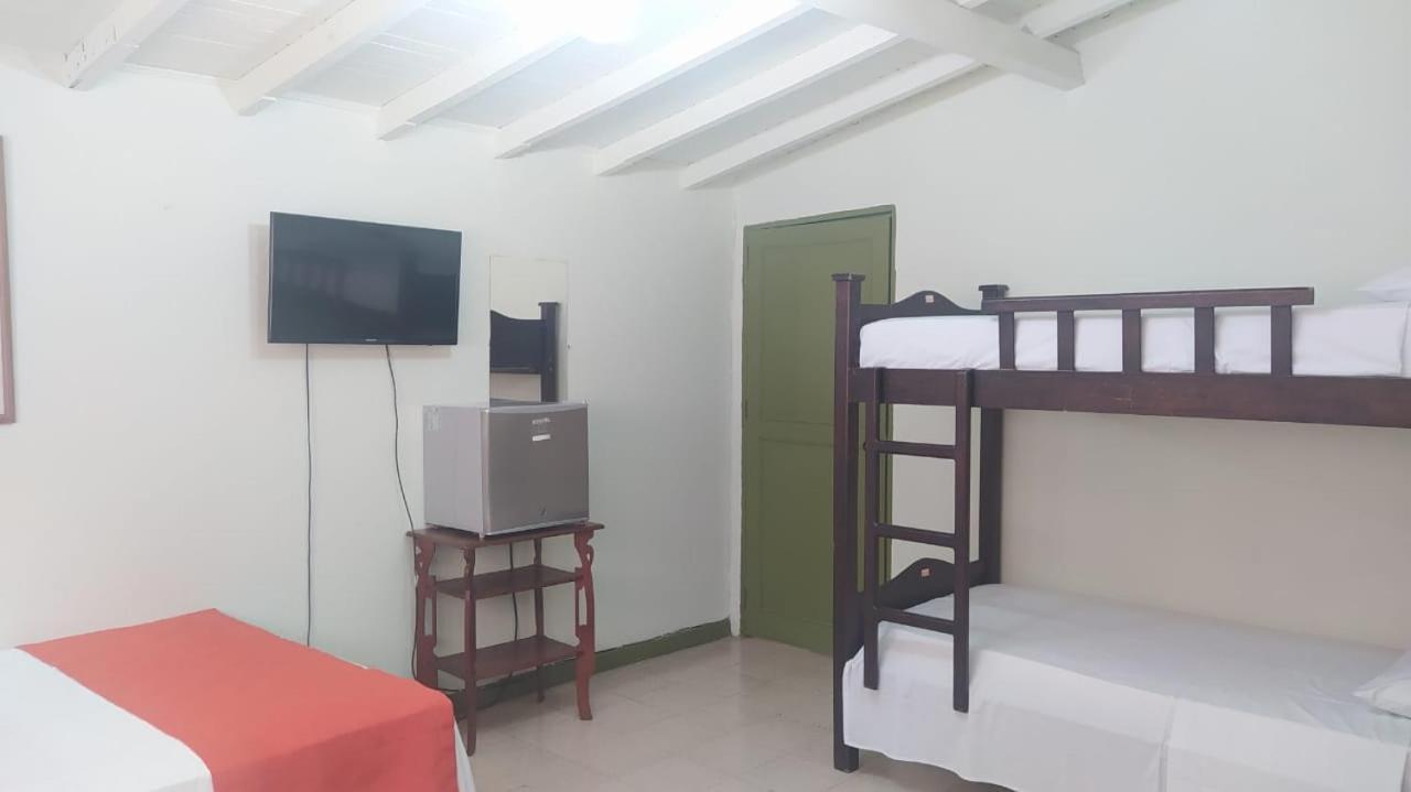 Hosteria De La Plaza Menor Santa Fe de Antioquia Bagian luar foto