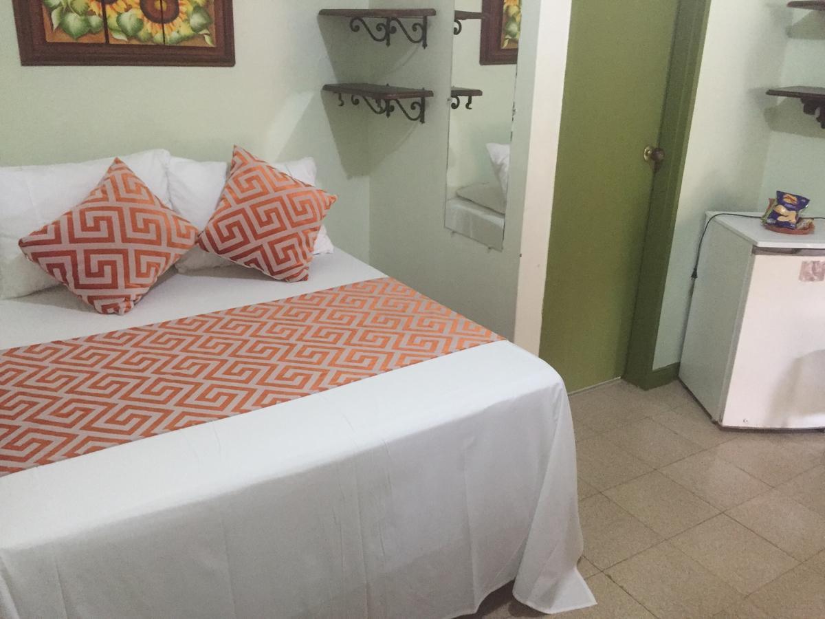Hosteria De La Plaza Menor Santa Fe de Antioquia Bagian luar foto